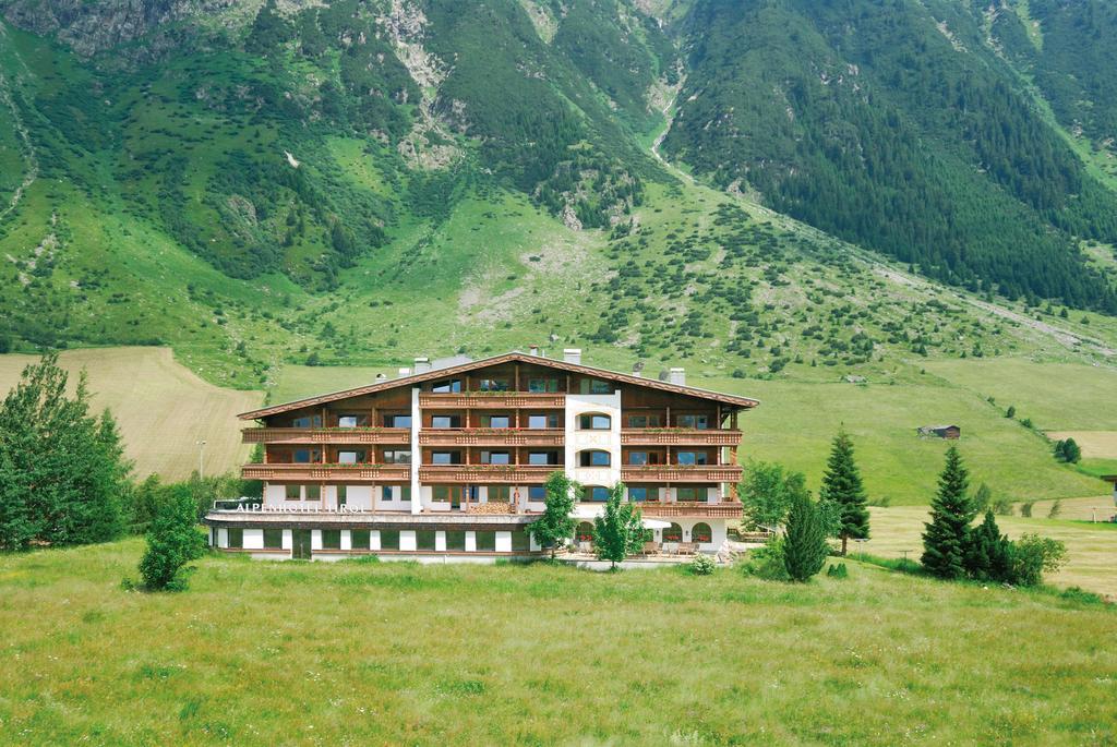 Alpenhotel Tirol Гальтюр Экстерьер фото